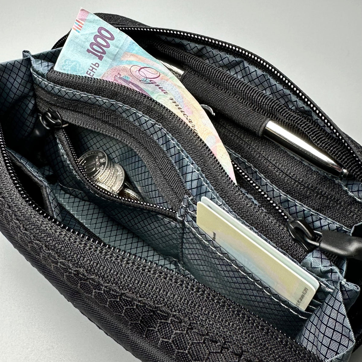 EDC Zip Pouch X-Pac VX21 GEOM Stride