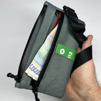 EDC Travel Wallet Waterproof X-Pac VX21 Zip Organizer GEOM Clutch