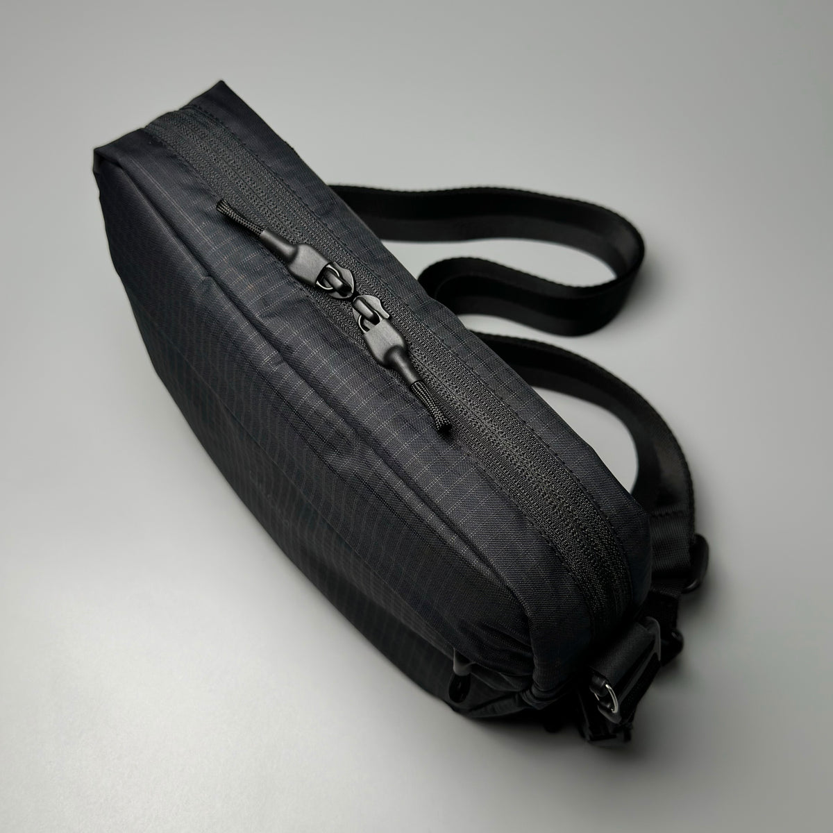 Sling bag UltraGrid GEOM Glory