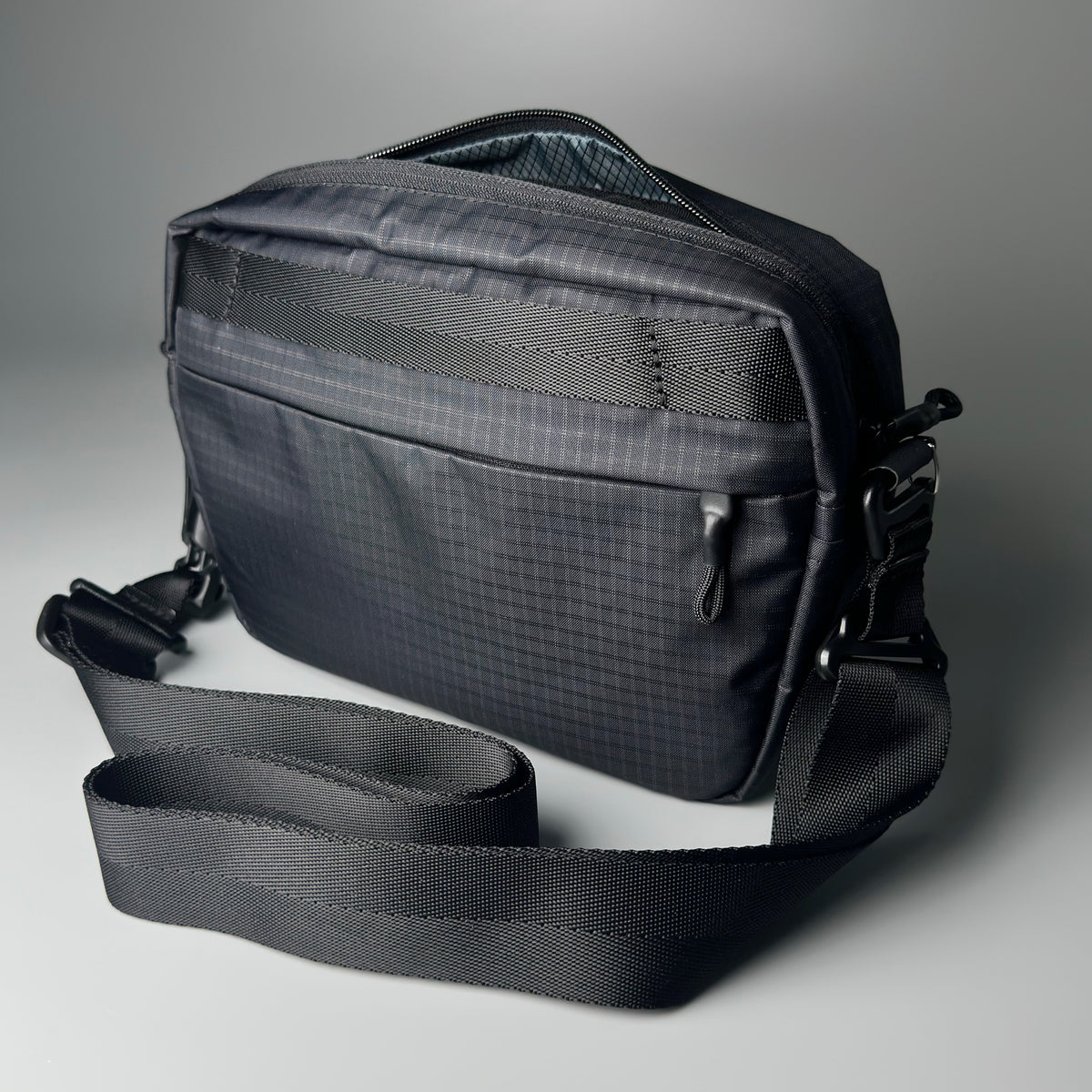 Sling bag UltraGrid GEOM Glory