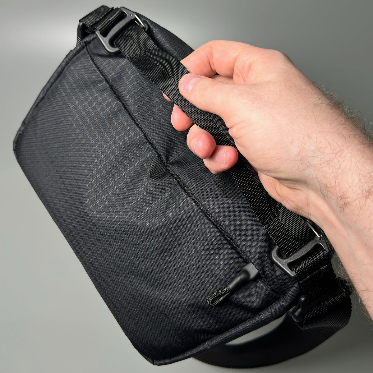 Sling bag UltraGrid GEOM Glory